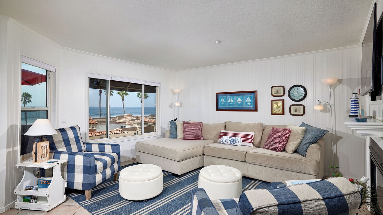 Photo of Livingroom in Townsite