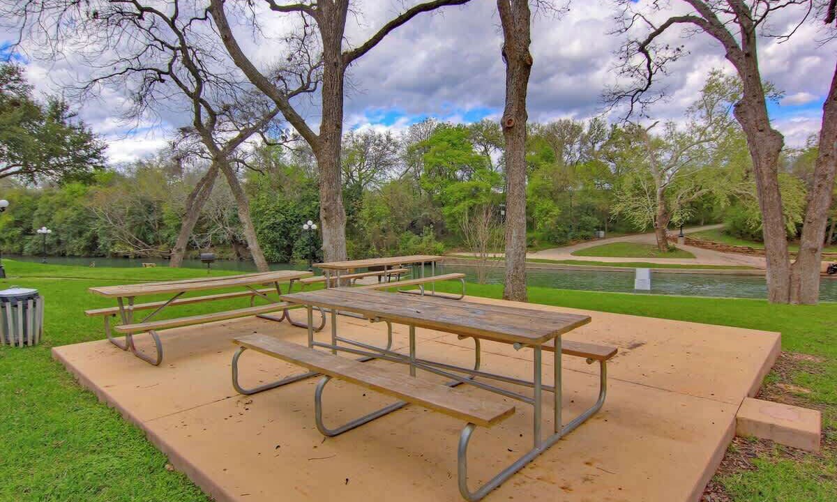 Photo of Others in New Braunfels