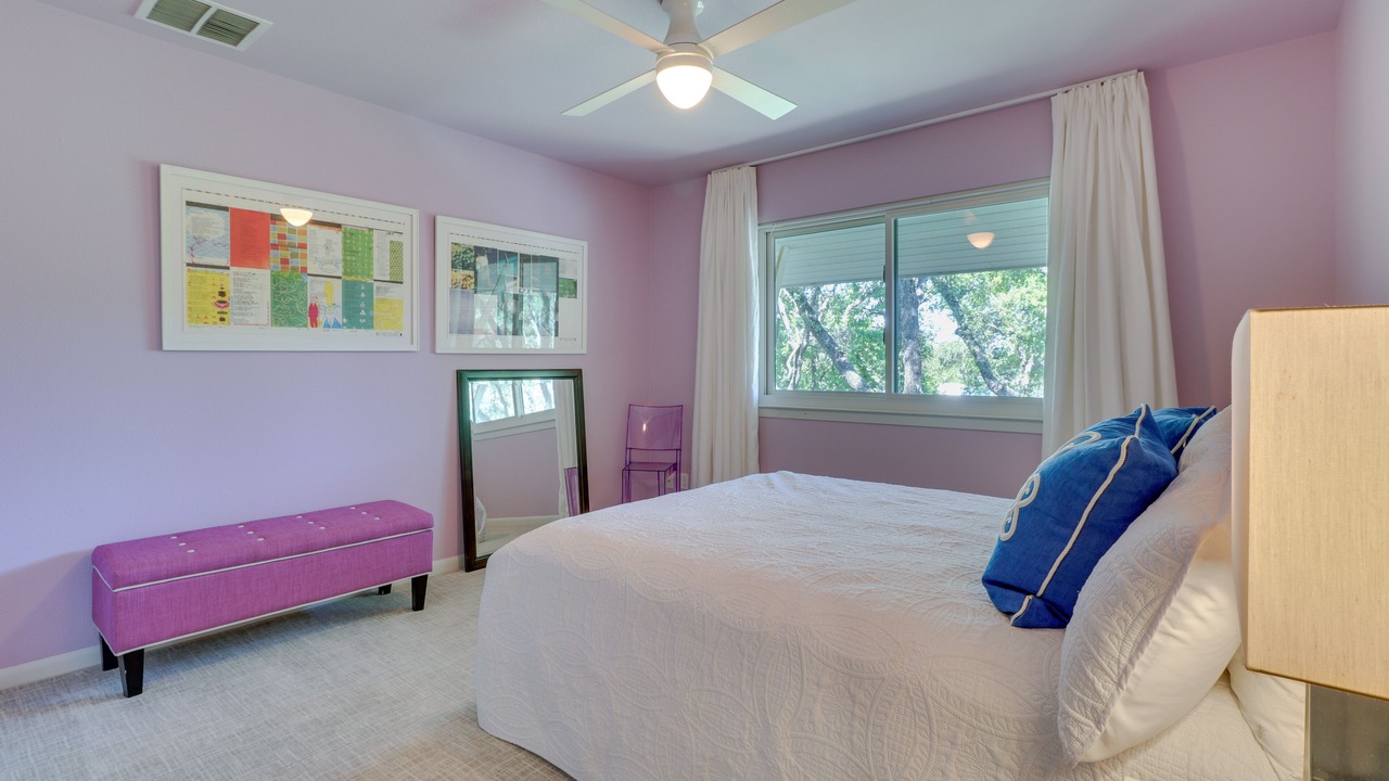 Photo of Bedroom in Barton Hills