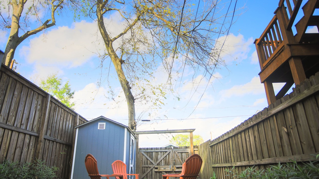Photo of Patio Balcony in Beach Institute
