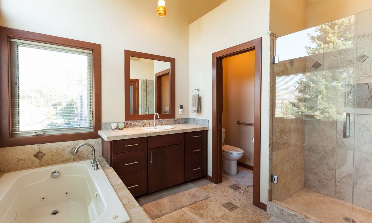 Photo of Bathroom in Hood River