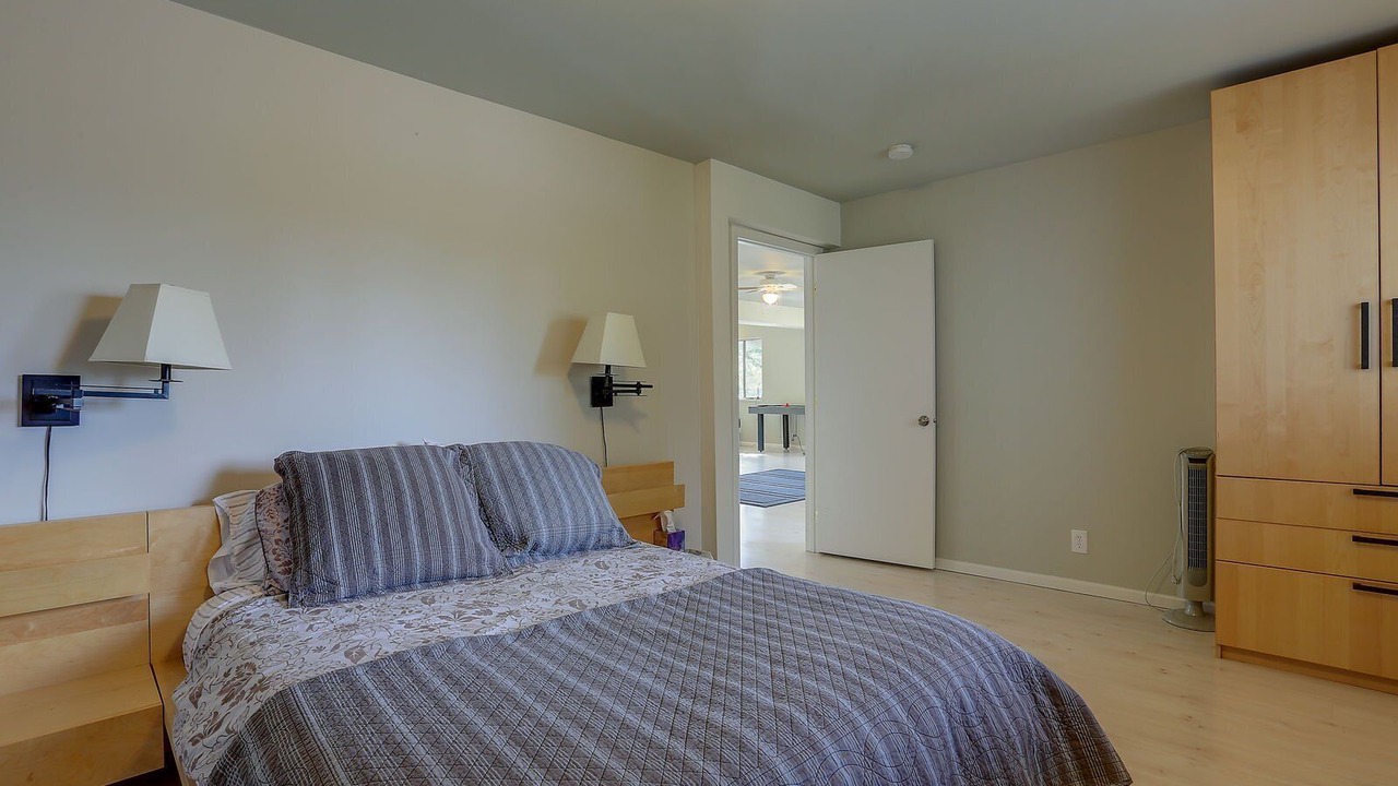 Photo of Bedroom in Hood River