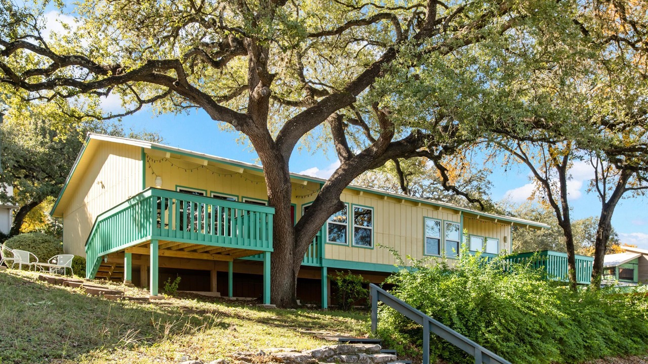 Photo of Outdoor in Barton Hills