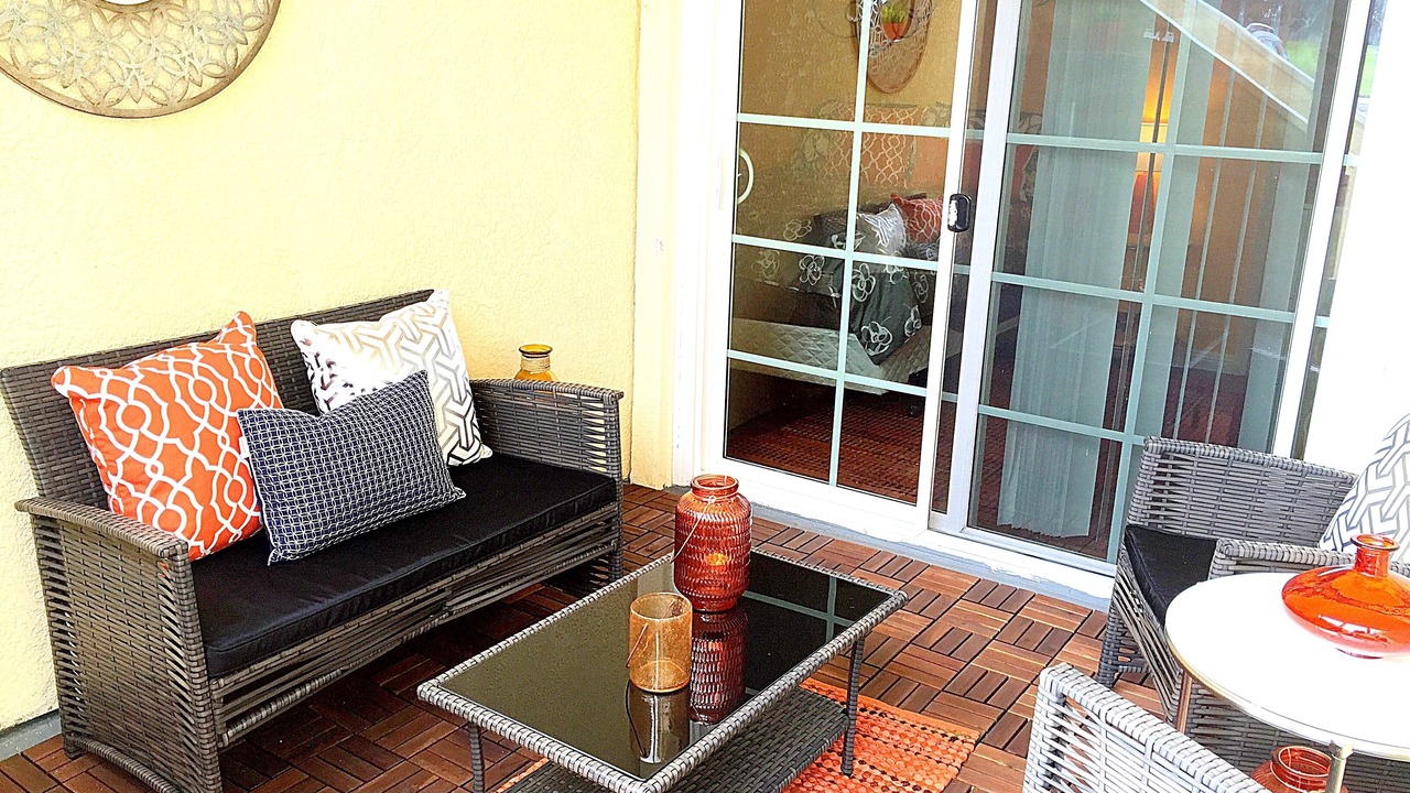 Photo of Patio Balcony in Central Mission Beach