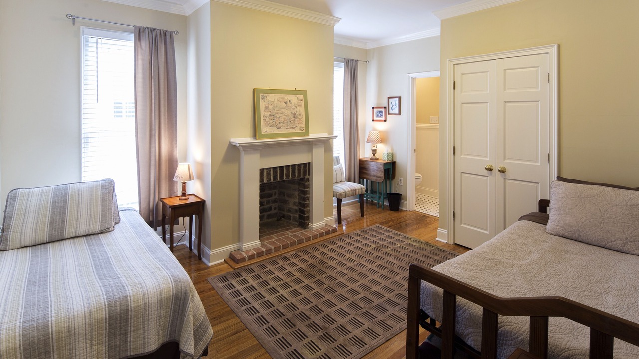 Photo of Bedroom in Savannah Victorian District