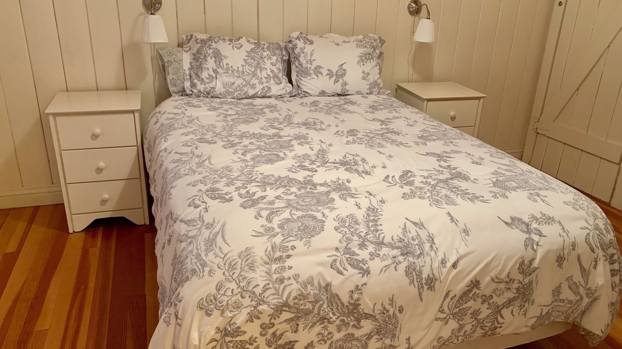 Photo of Bedroom in Gualala
