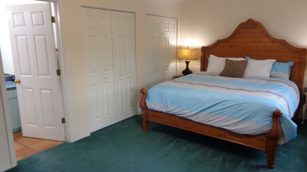 Photo of Bedroom in Lake Magdalene