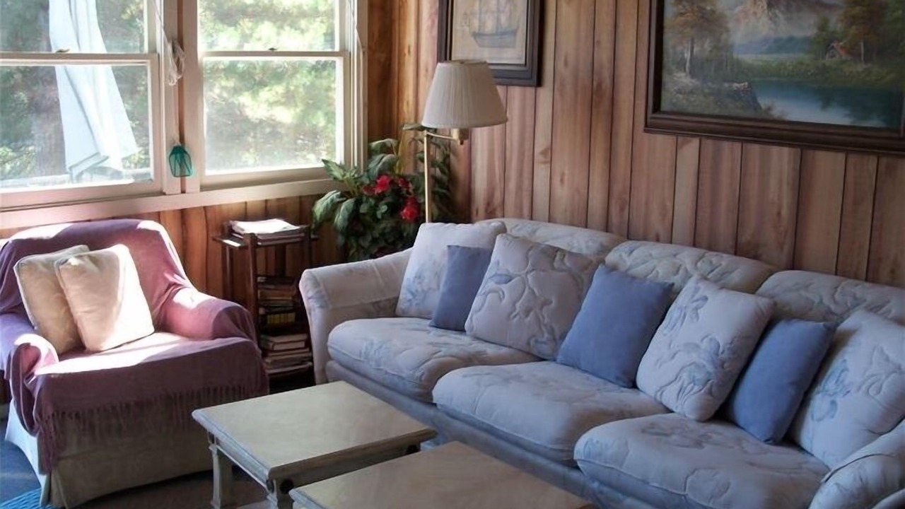 Photo of Livingroom in Tenants Harbor