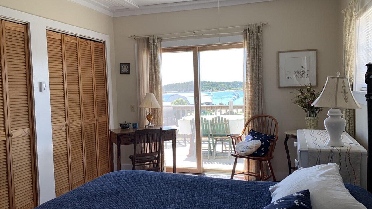 Photo of Bedroom in Stonington