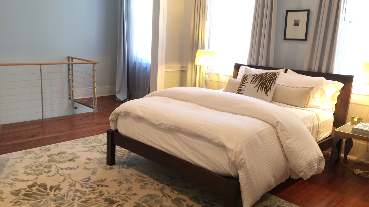 Photo of Bedroom in Historic District - North