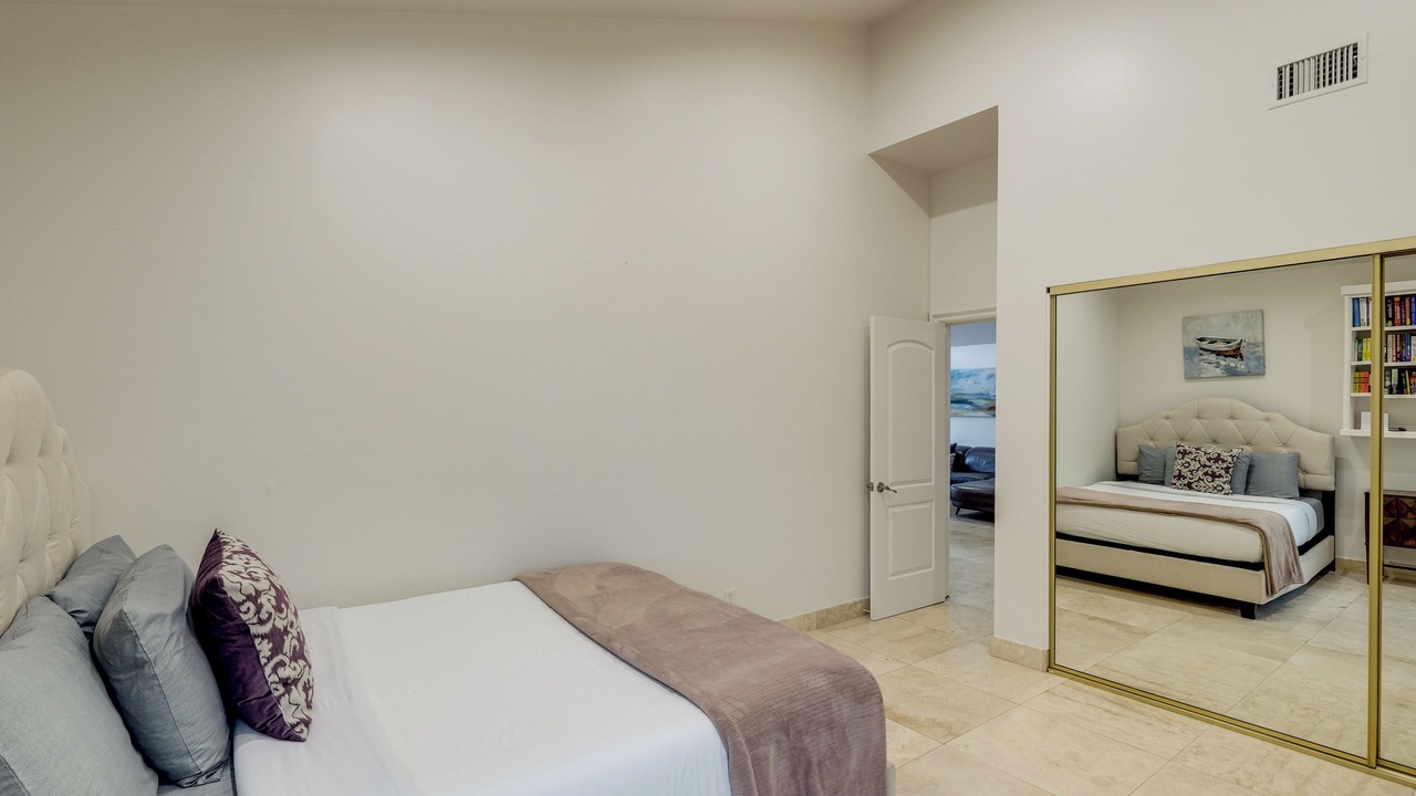 Photo of Bedroom in Hidden Valley