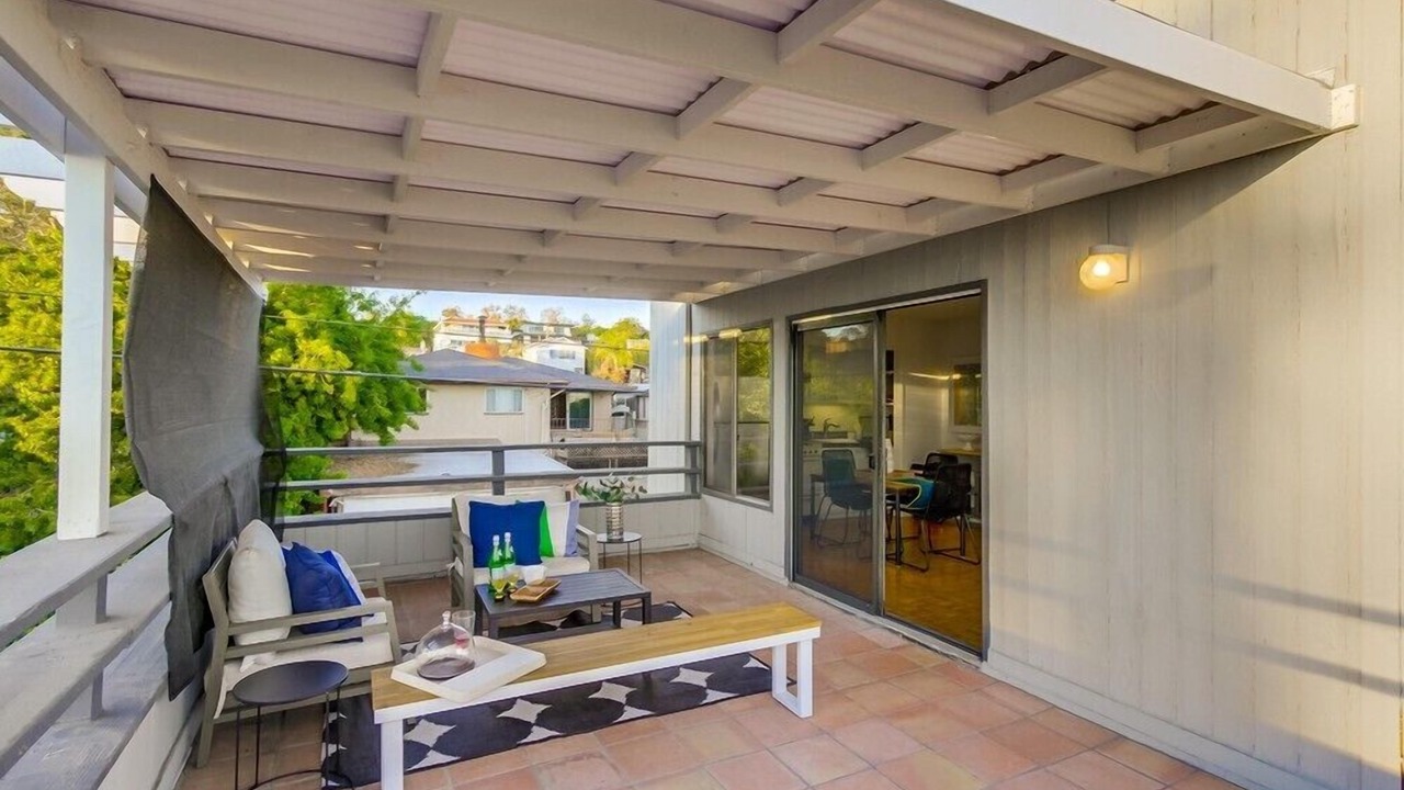 Photo of Patio Balcony in North Pacific Beach