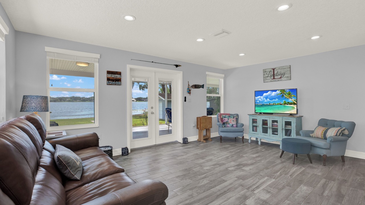 Photo of Livingroom in Odessa
