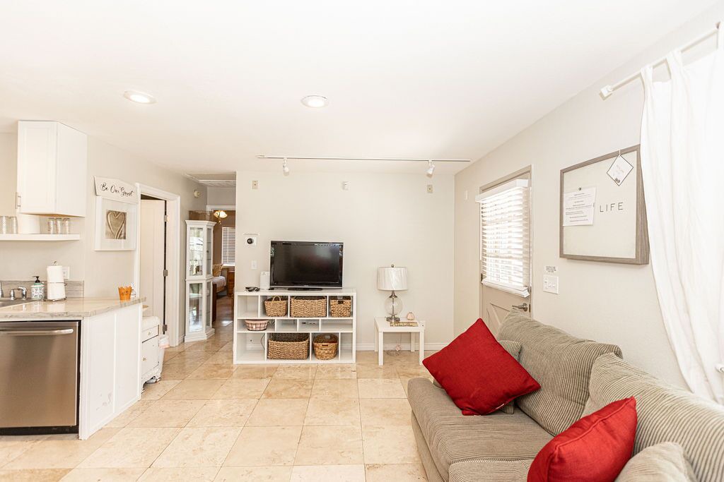 Photo of Livingroom in Poway
