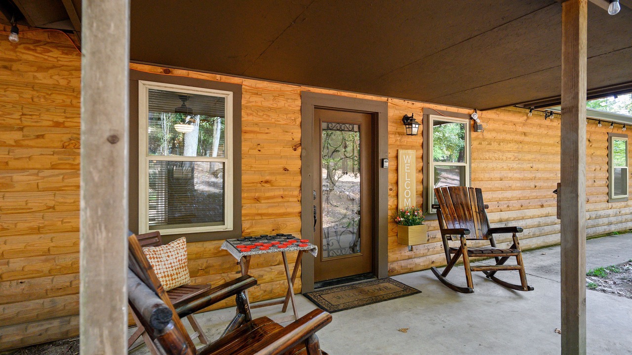 Photo of Patio Balcony in Broken Bow