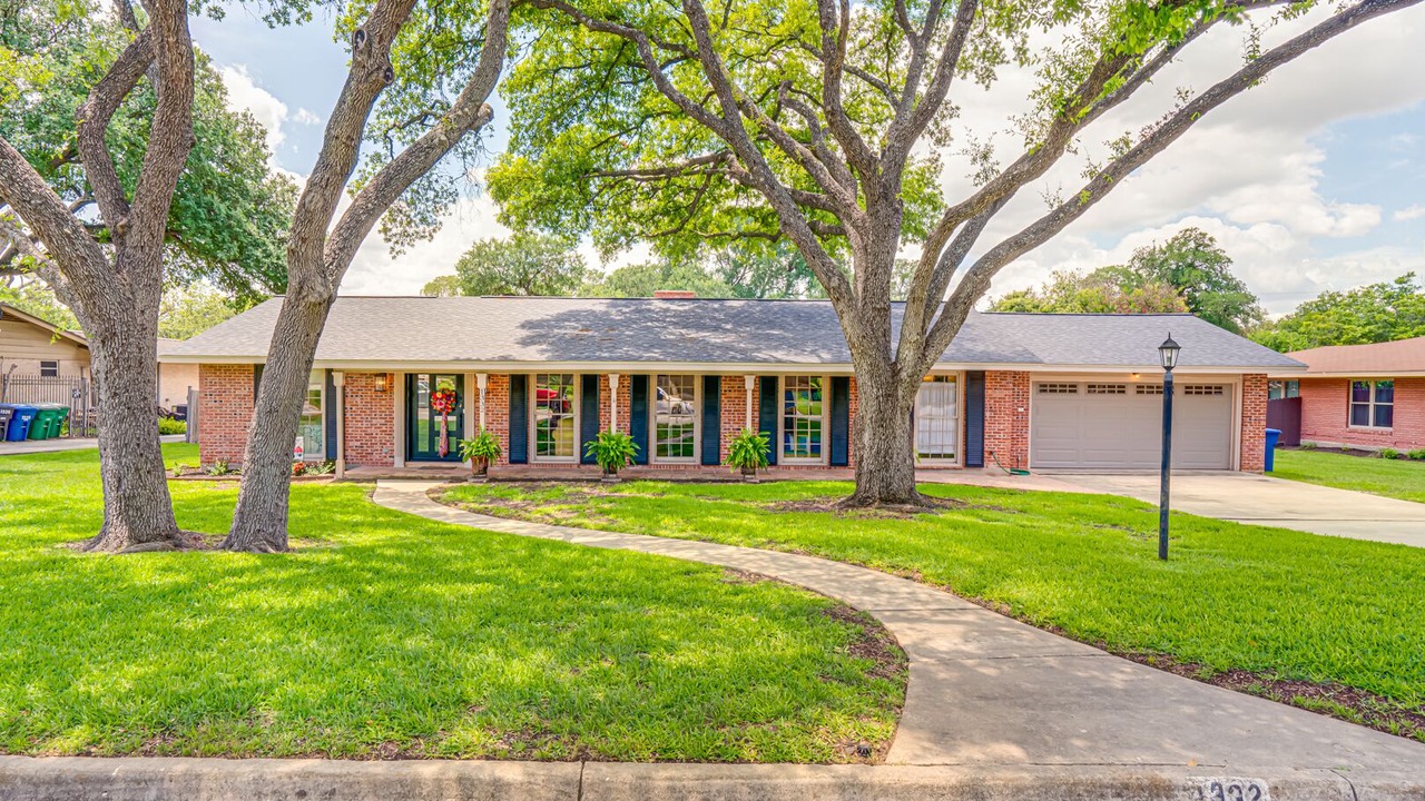 Photo of Outdoor in North San Antonio - SAT