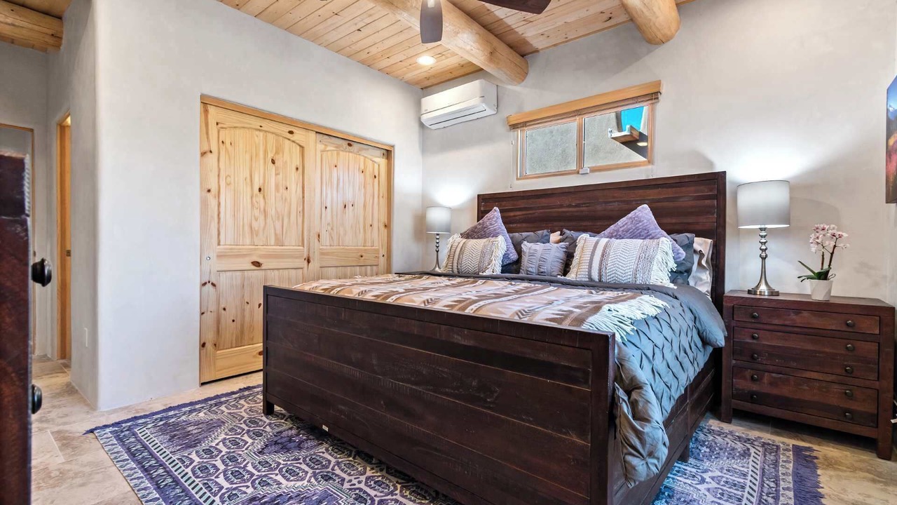 Photo of Bedroom in Northeast Santa Fe
