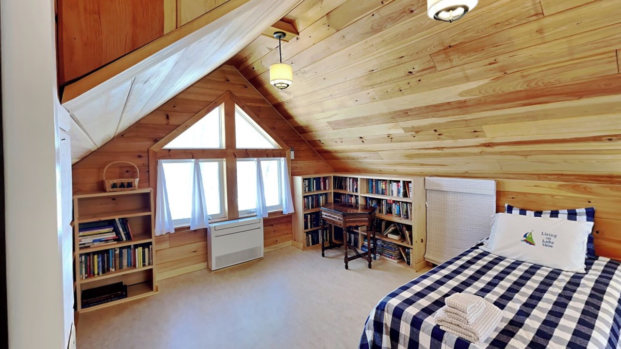 Photo of Bedroom in Liberty