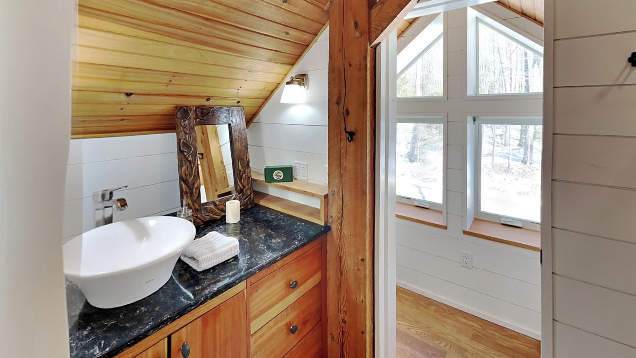 Photo of Bathroom in Liberty