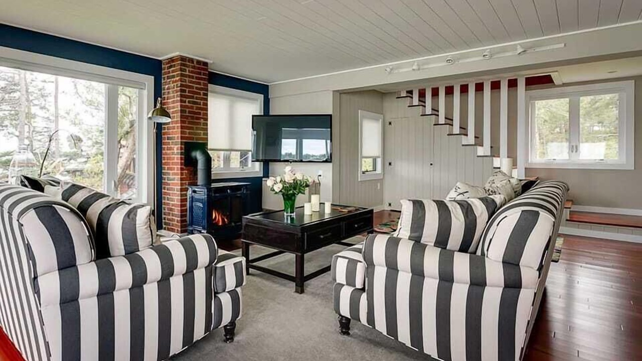 Photo of Livingroom in Owls Head