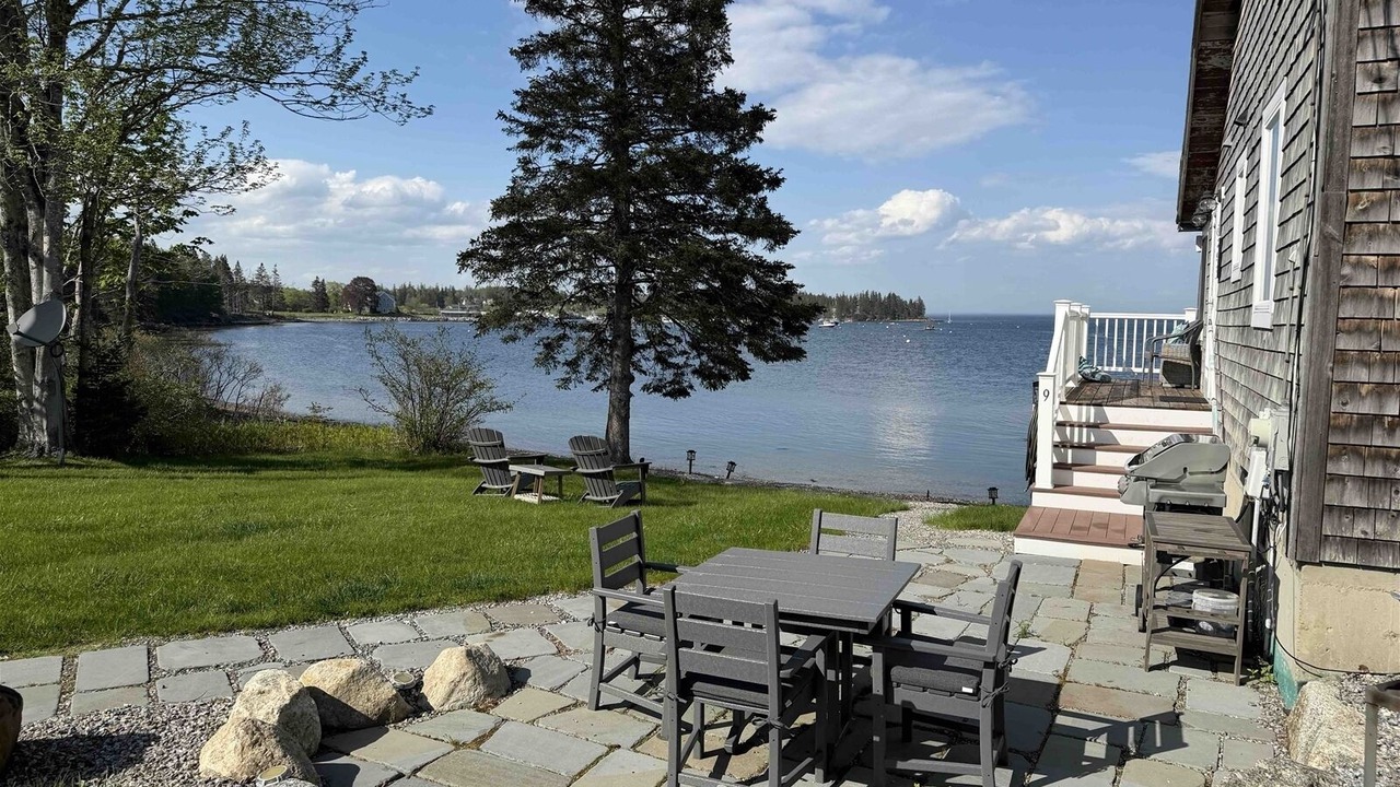 Photo of Outdoor in Owls Head