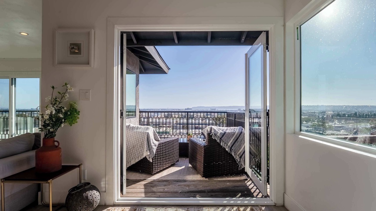 Photo of Patio Balcony in Mission Hills