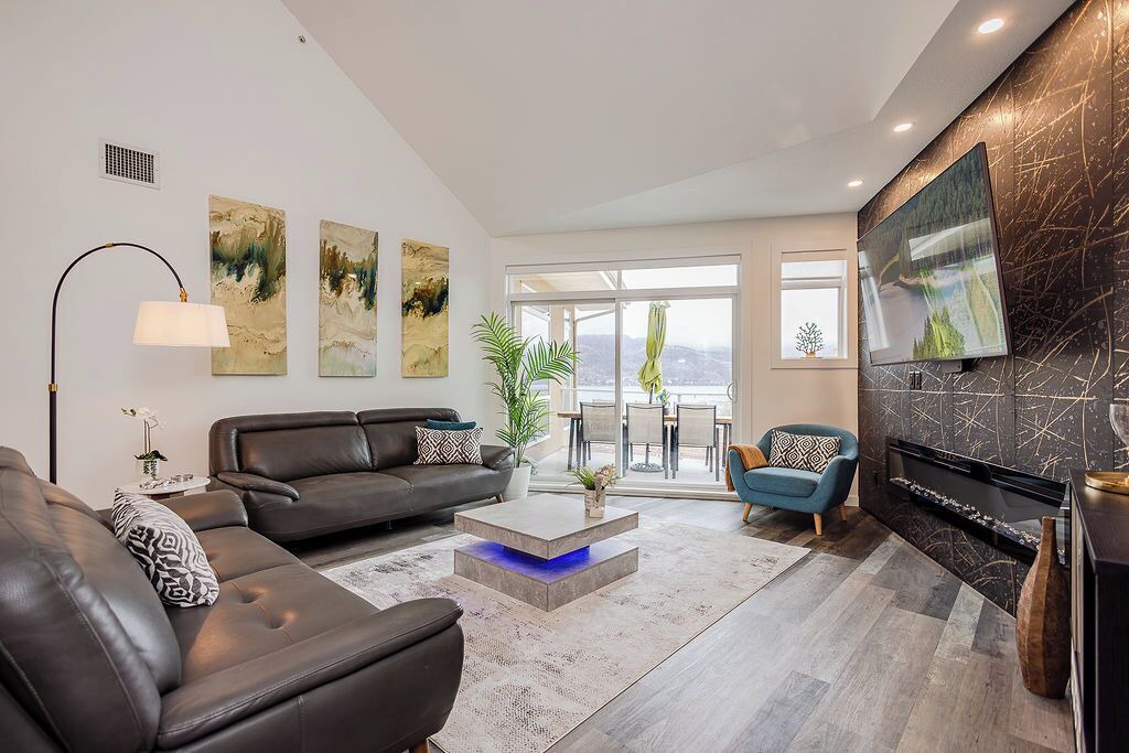 Photo of Livingroom in North End