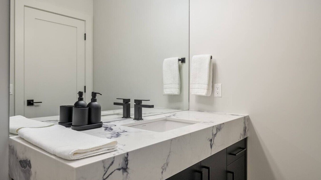 Photo of Bathroom in Killarney