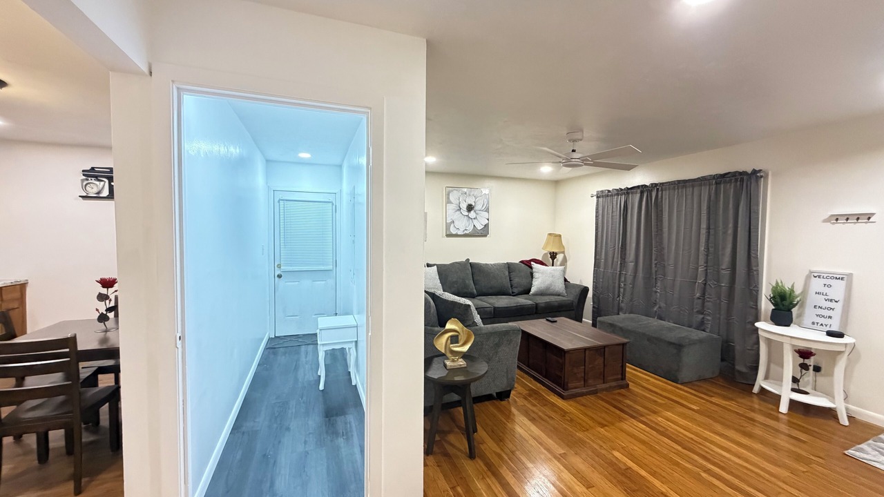 Photo of Livingroom in Spring Hill