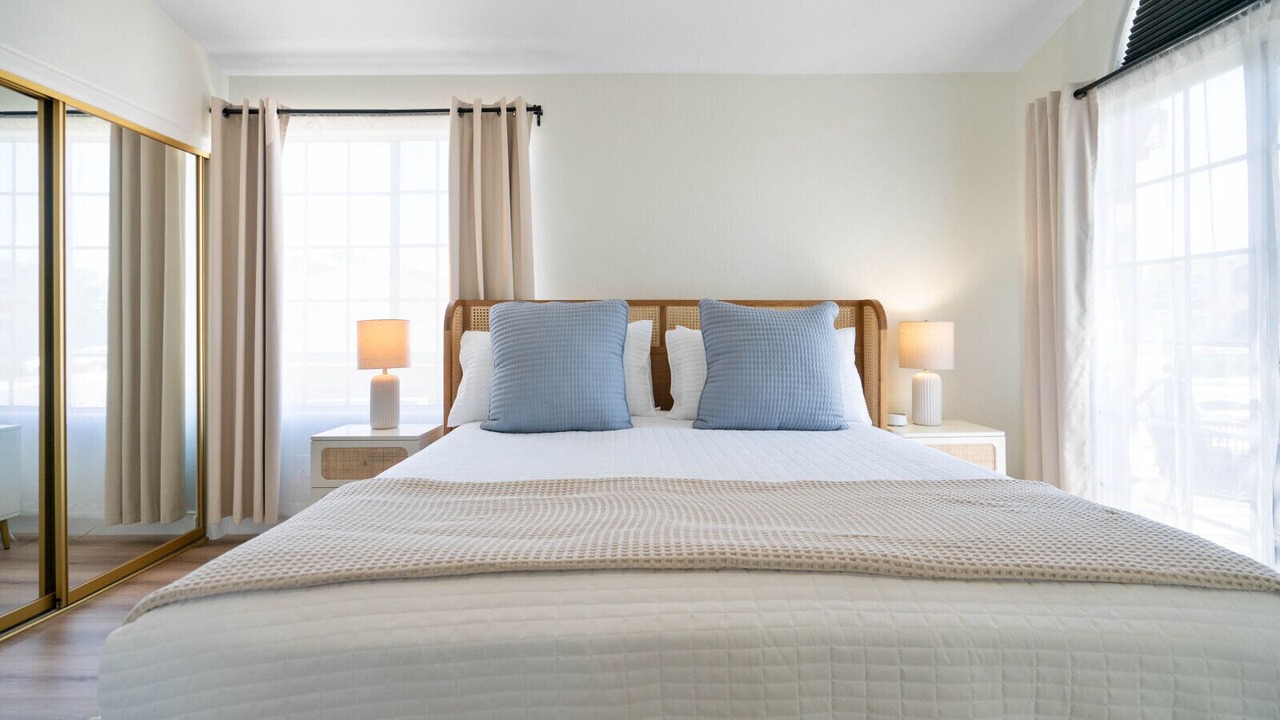 Photo of Bedroom in Crown Point