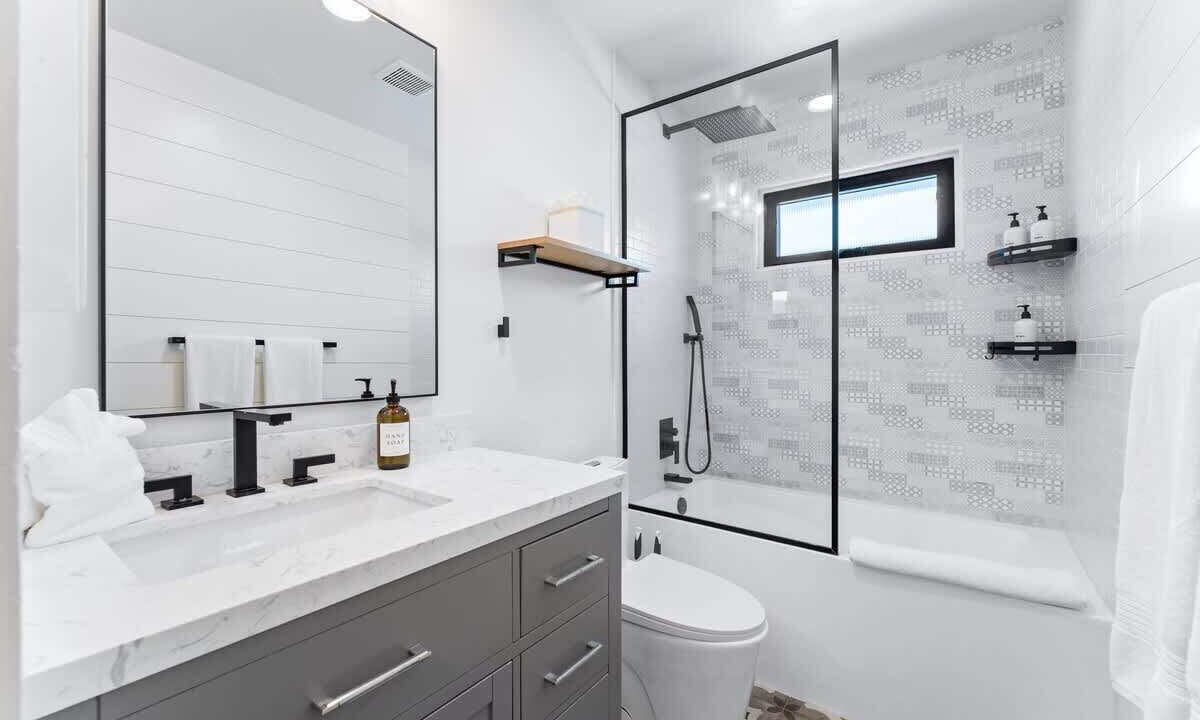 Photo of Bathroom in Mission Beach