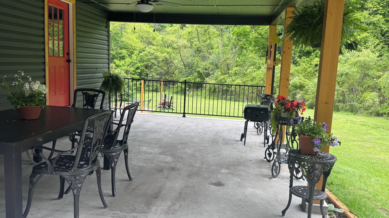 Photo of Outdoor in Whitesburg