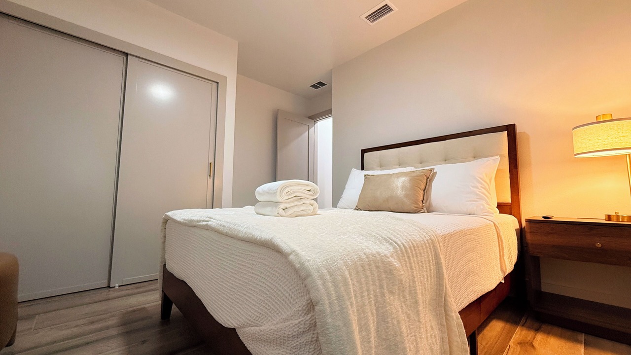 Photo of Bedroom in Seffner Community Alliance