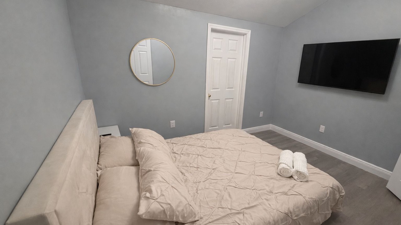 Photo of Bedroom in Temple Crest
