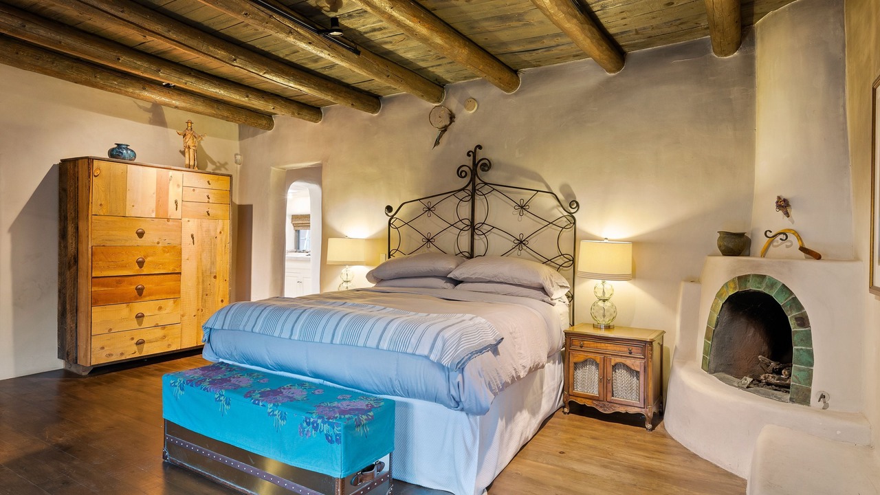 Photo of Bedroom in Taos