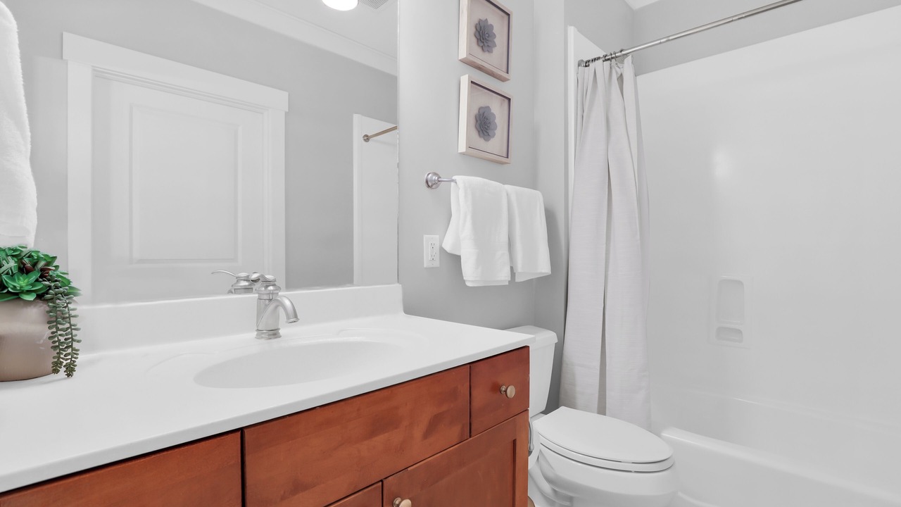 Photo of Bathroom in Old West Broad Neighborhood