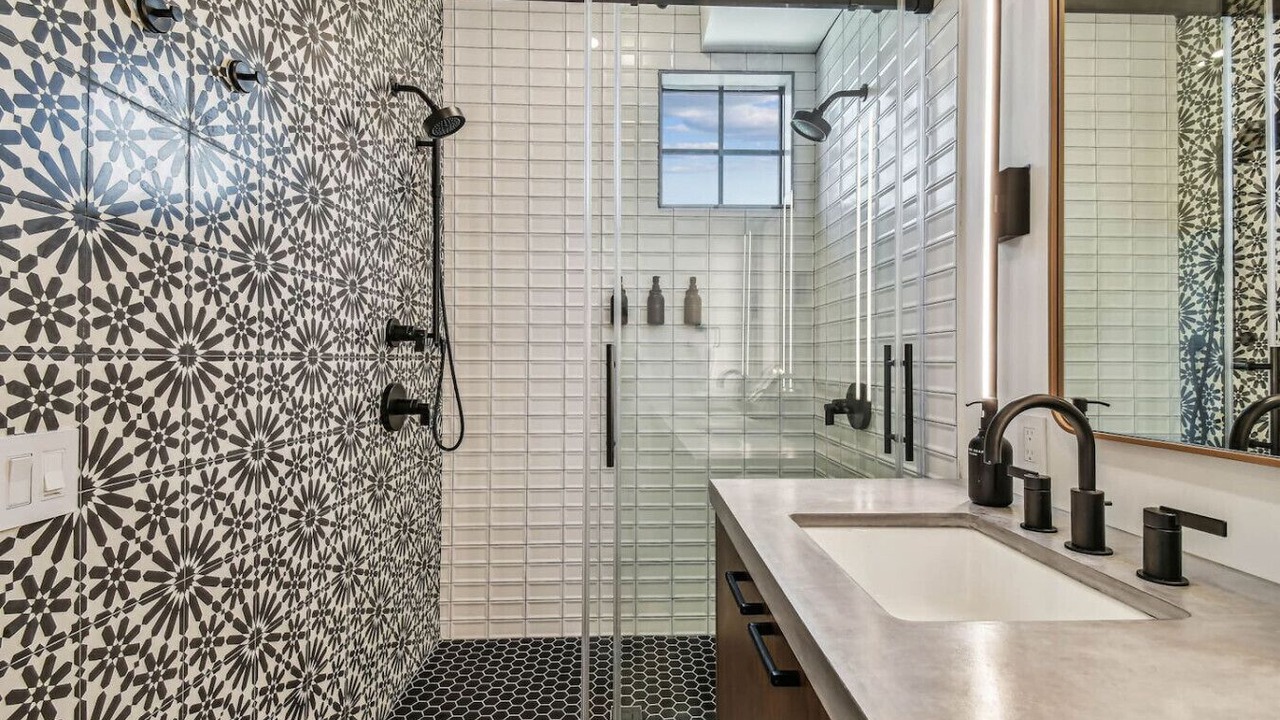 Photo of Bathroom in Hyde Park