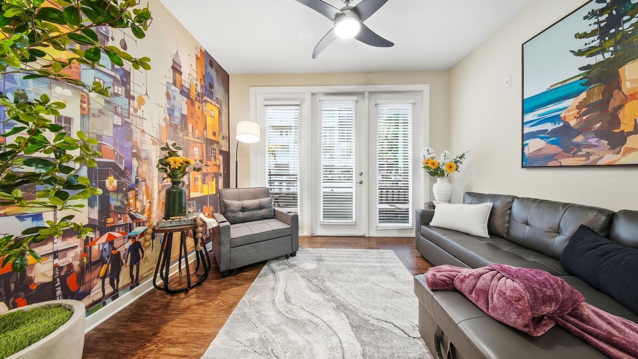 Photo of Livingroom in Courier City - Oscawana