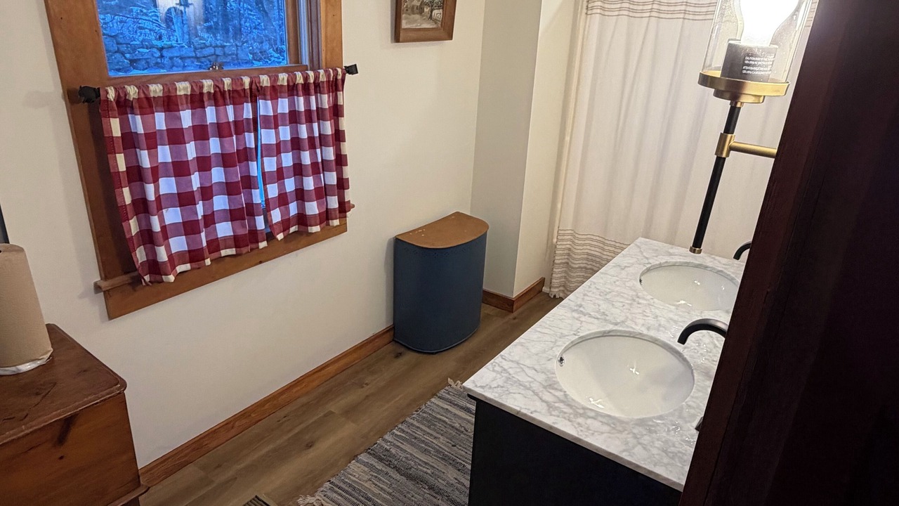 Photo of Bathroom in Waldoboro
