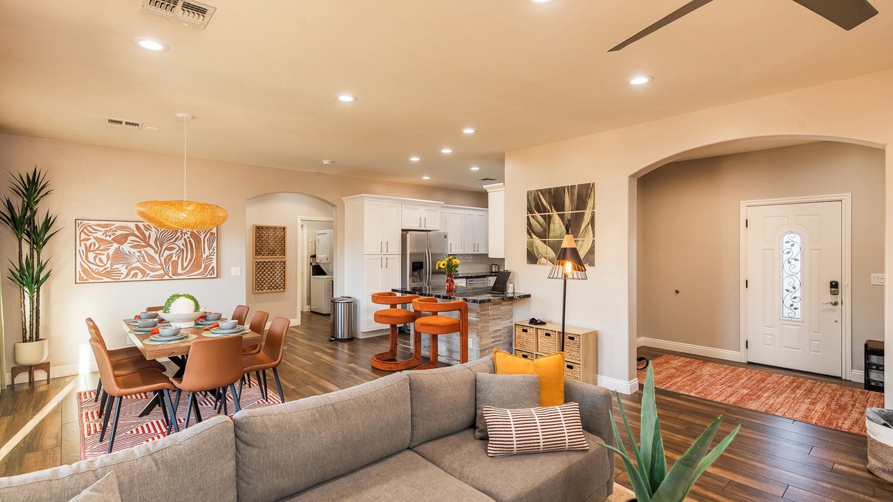 Photo of Livingroom in Cottonwood-Verde Village