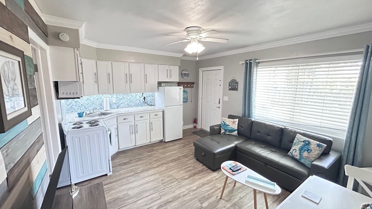 Photo of Livingroom in Bay Esplanade