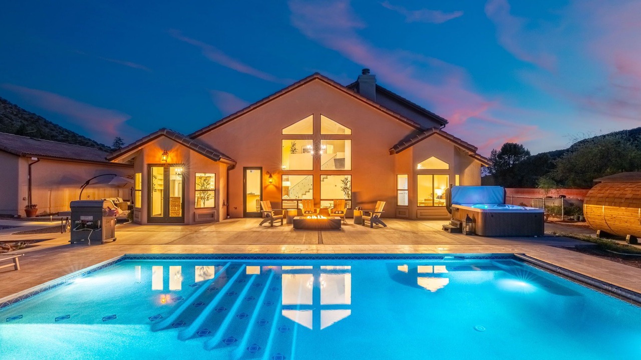 Photo of Outdoor in Oak Creek