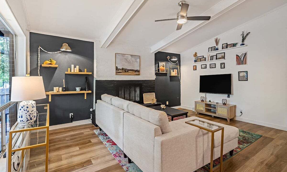 Photo of Bedroom in Barton Hills