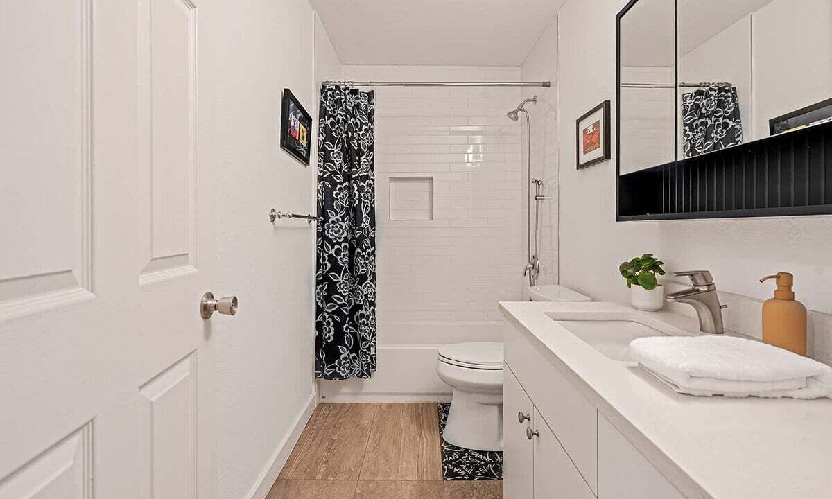 Photo of Bathroom in Barton Hills