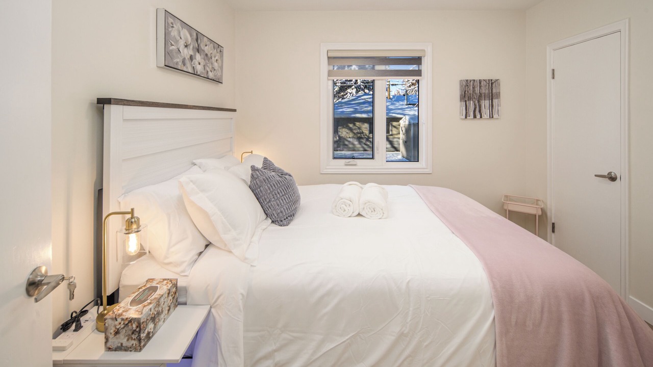 Photo of Bedroom in Northwest Calgary