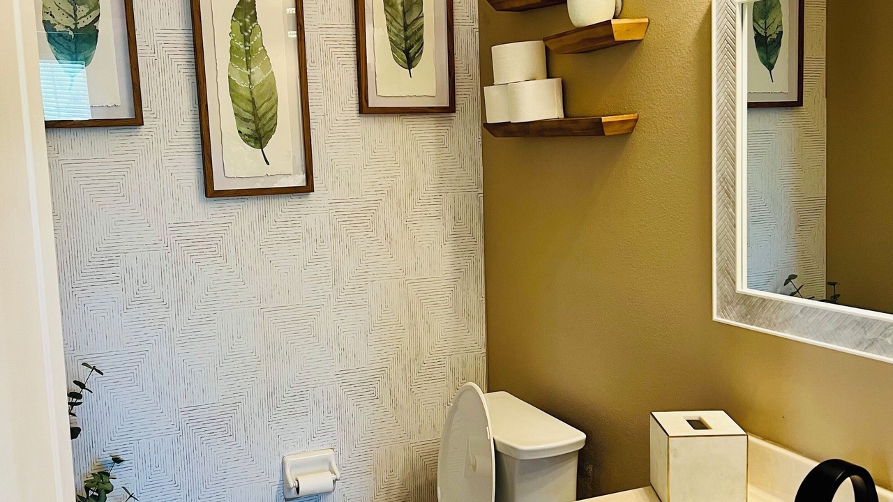 Photo of Bathroom in Apollo Beach