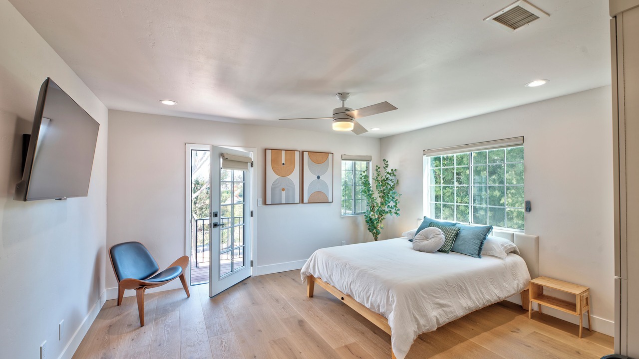 Photo of Bedroom in Bay Ho