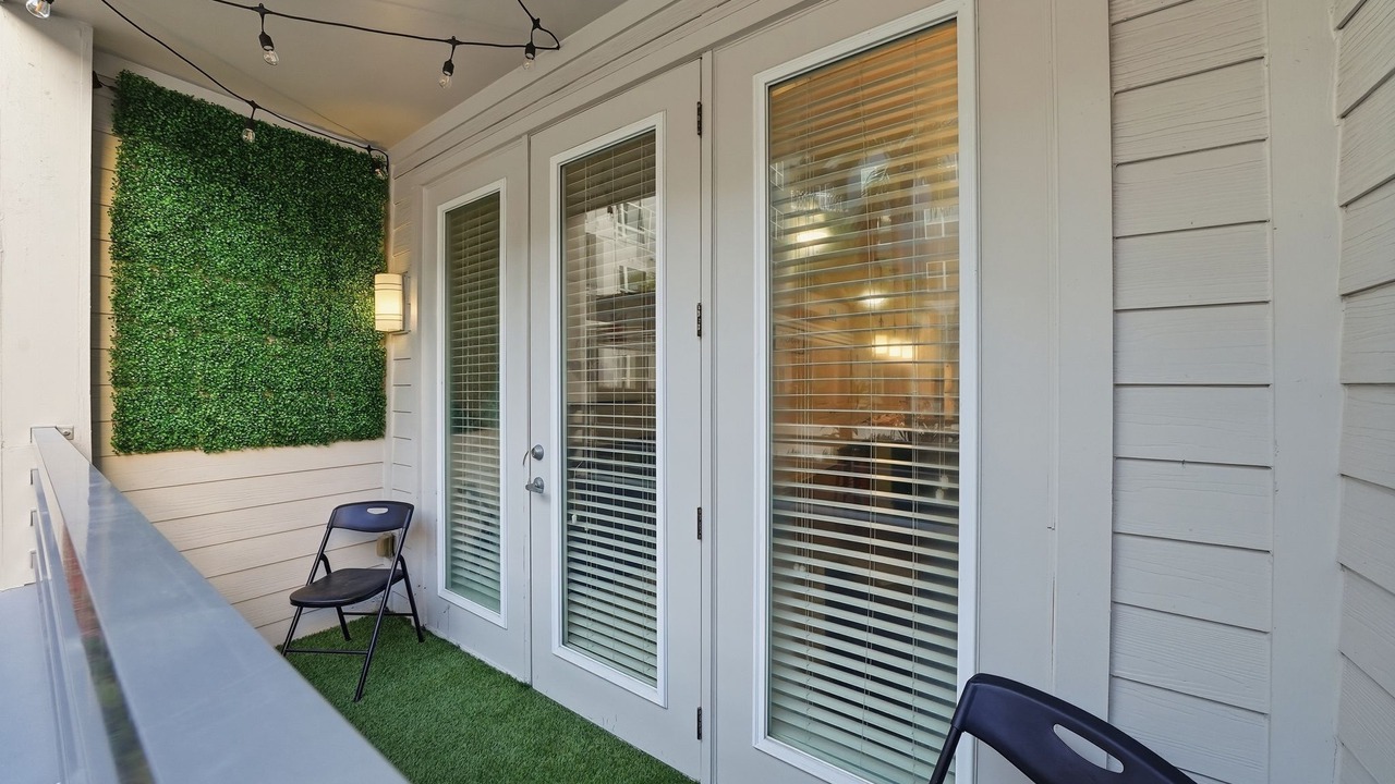 Photo of Outdoor in Courier City - Oscawana