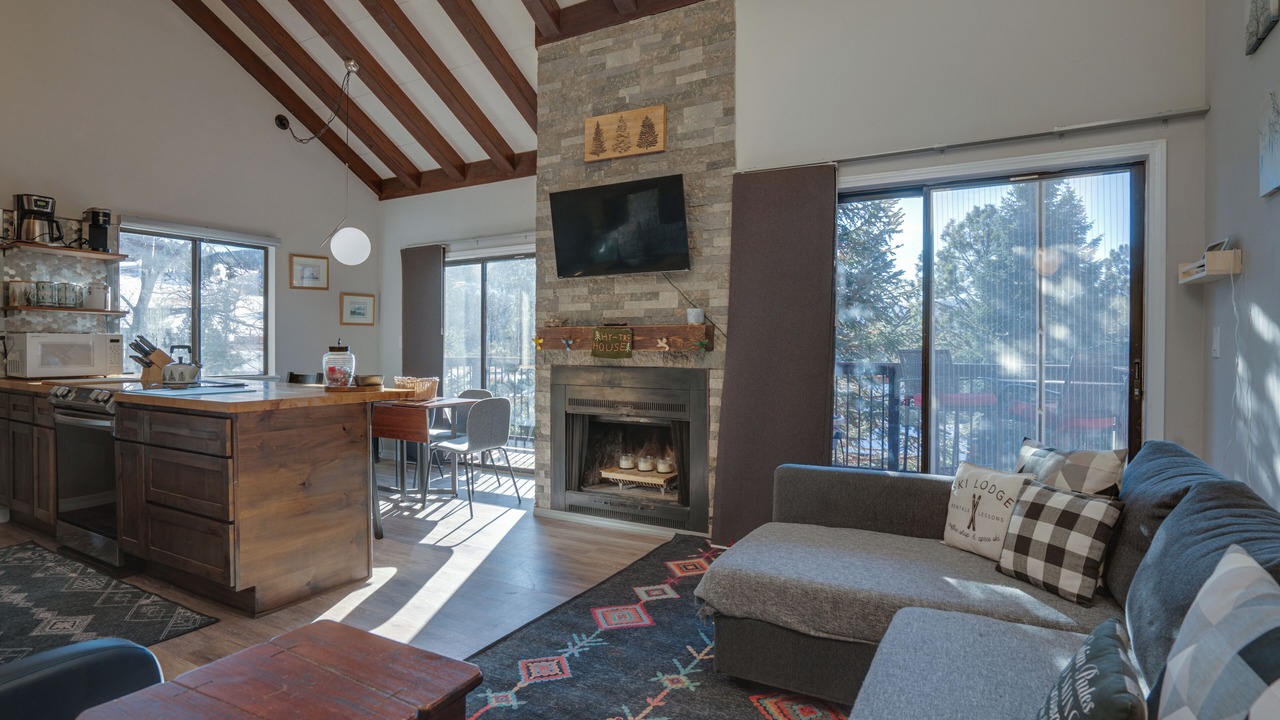 Photo of Livingroom in Angel Fire