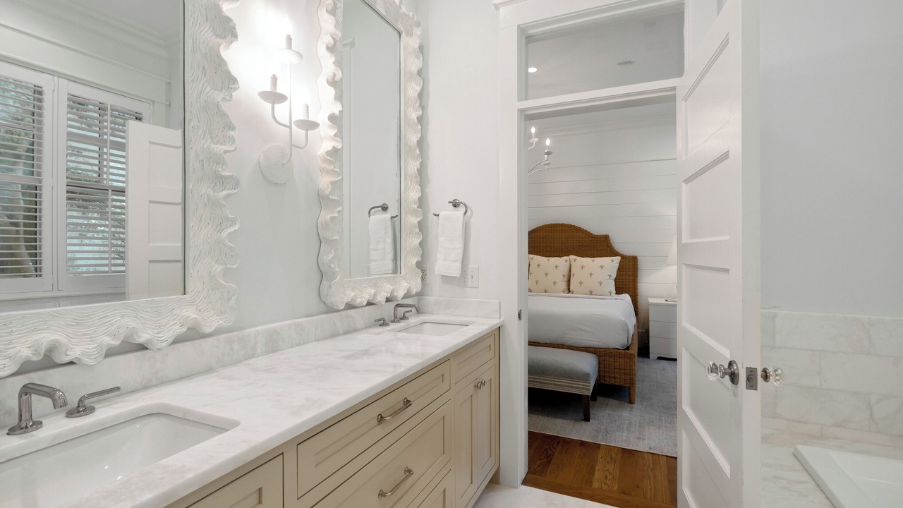 Photo of Bathroom in Watercolor